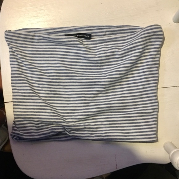 Brandy Melville tube top - Picture 3 of 3